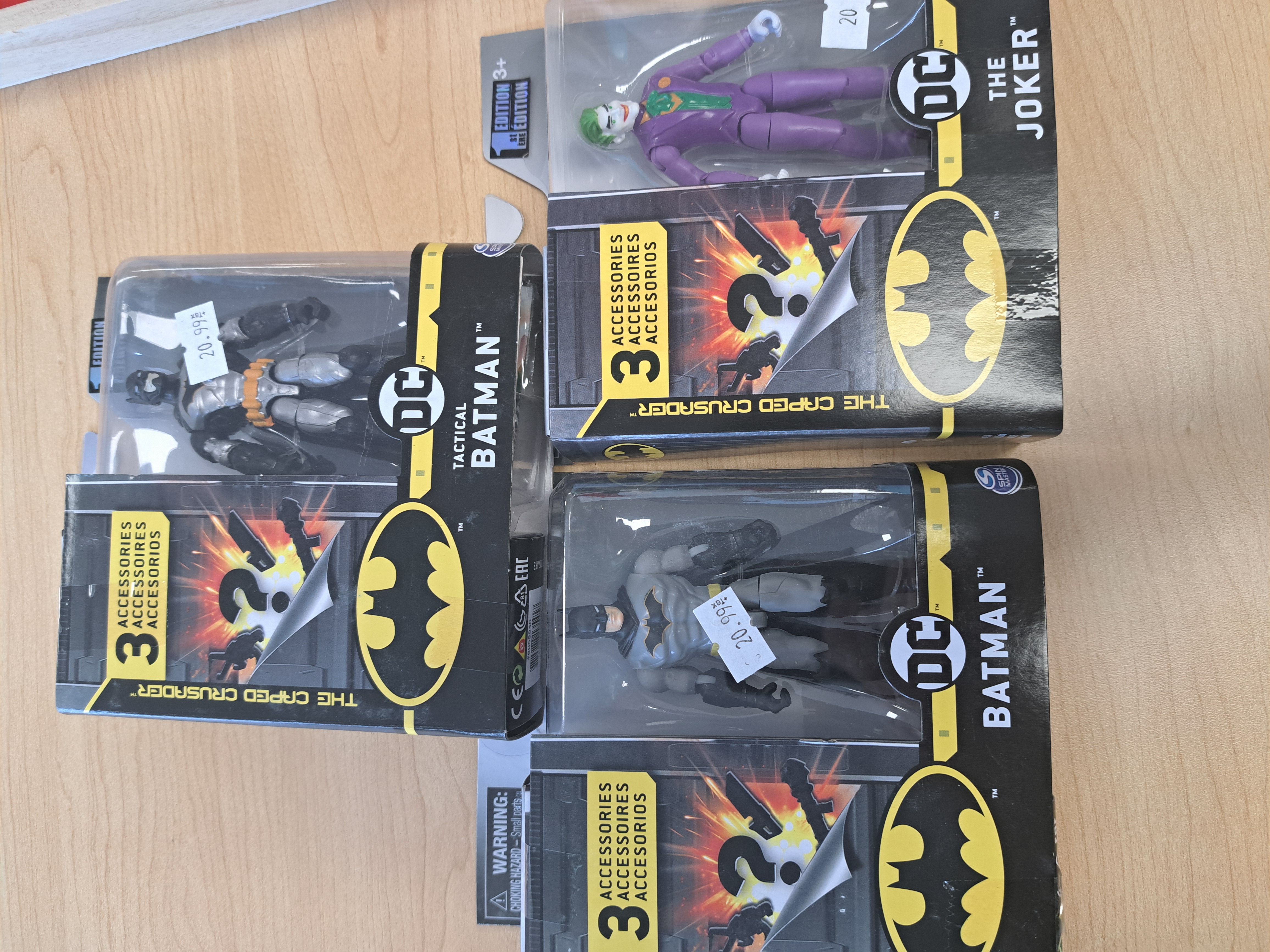 figurine 1ere édition DC joker / batman